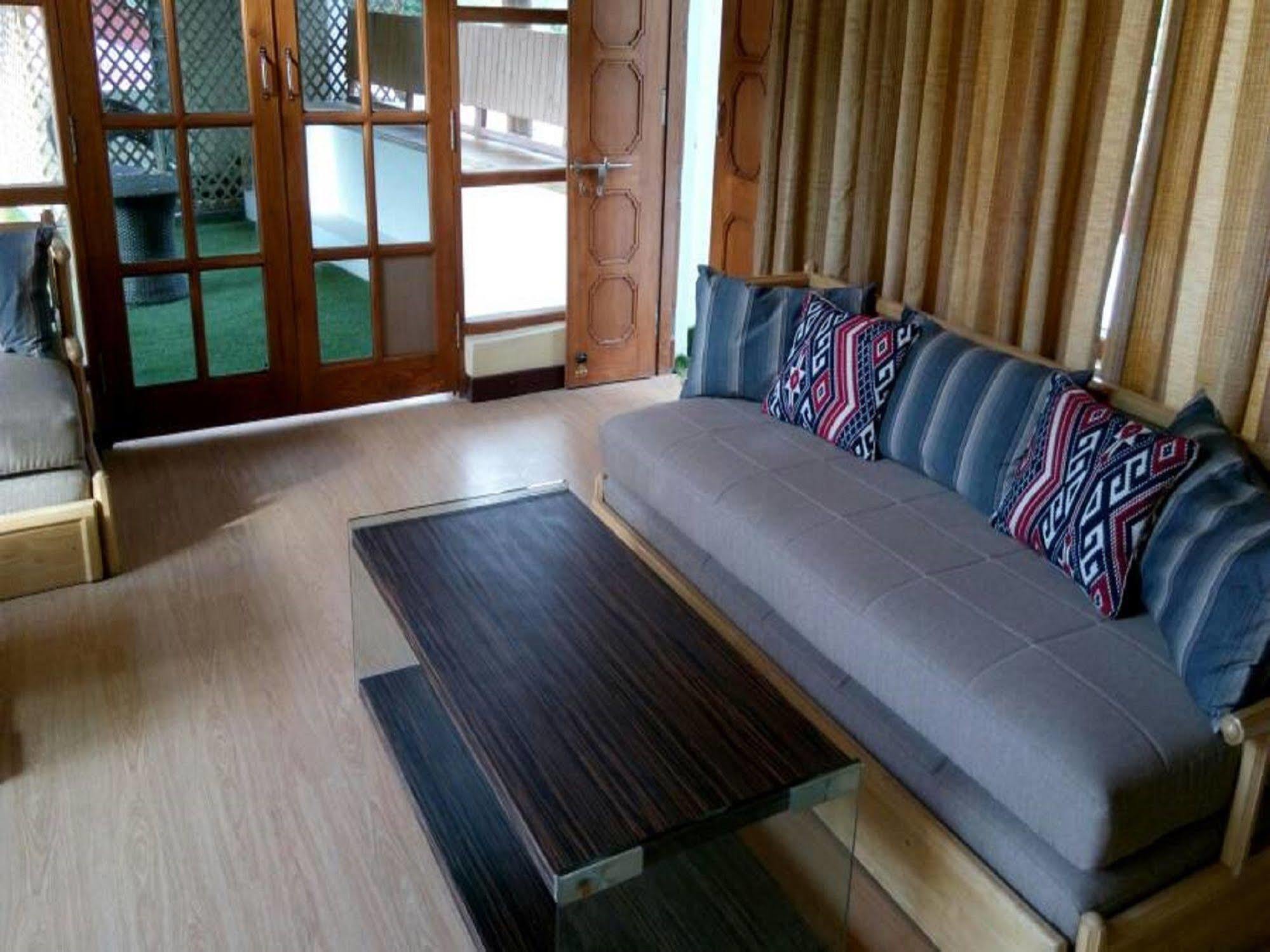 Bravia Hotel Manali Inn ภายนอก รูปภาพ