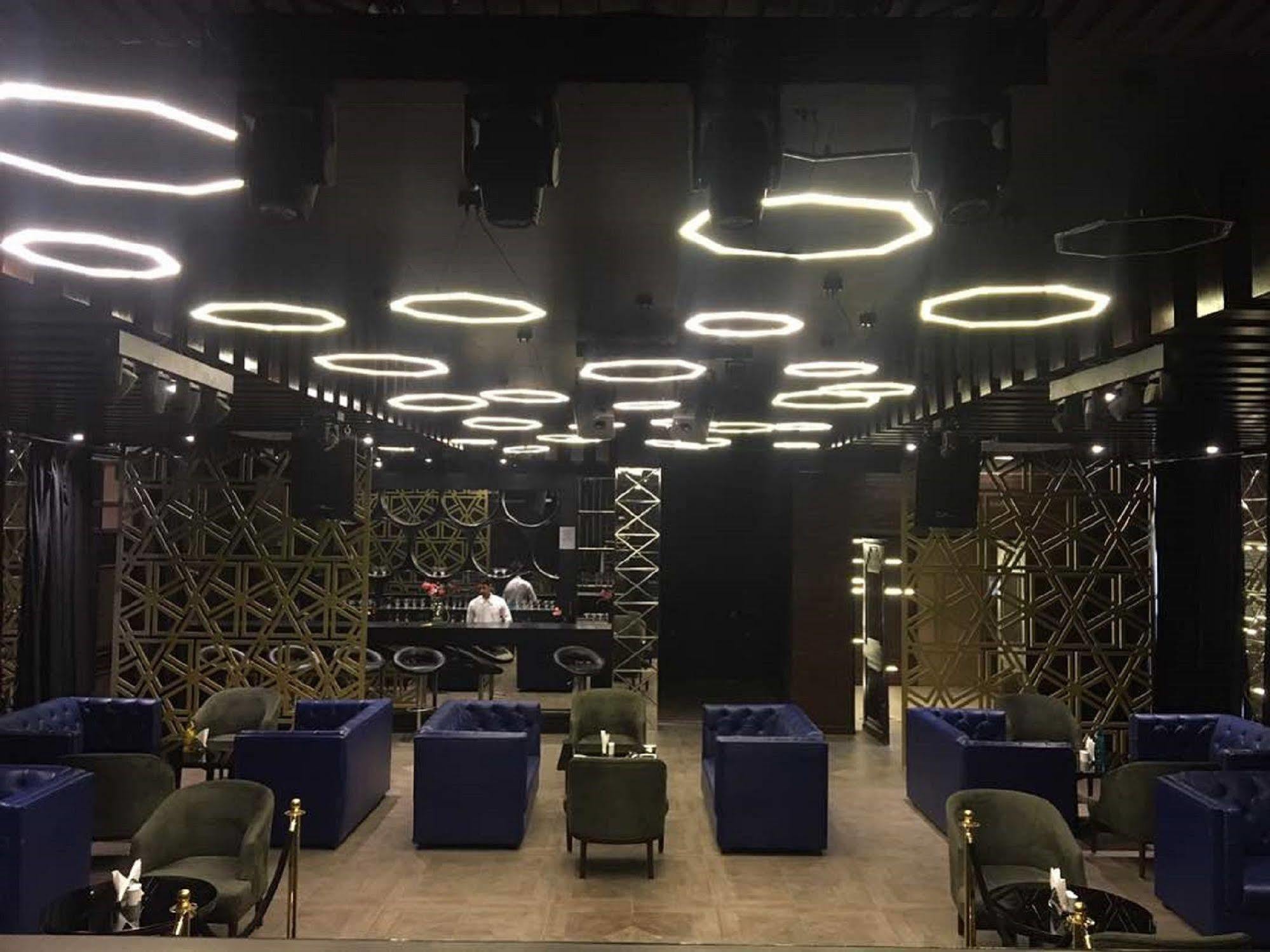 Bravia Hotel Manali Inn ภายนอก รูปภาพ